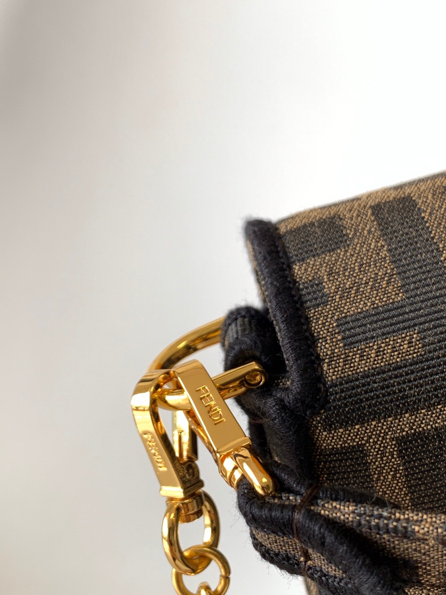Sac en tissu jacquard marron Fend Baguette 20 GHW 