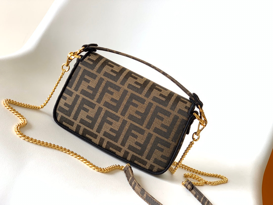 Sac en tissu jacquard marron Fend Baguette 20 GHW 