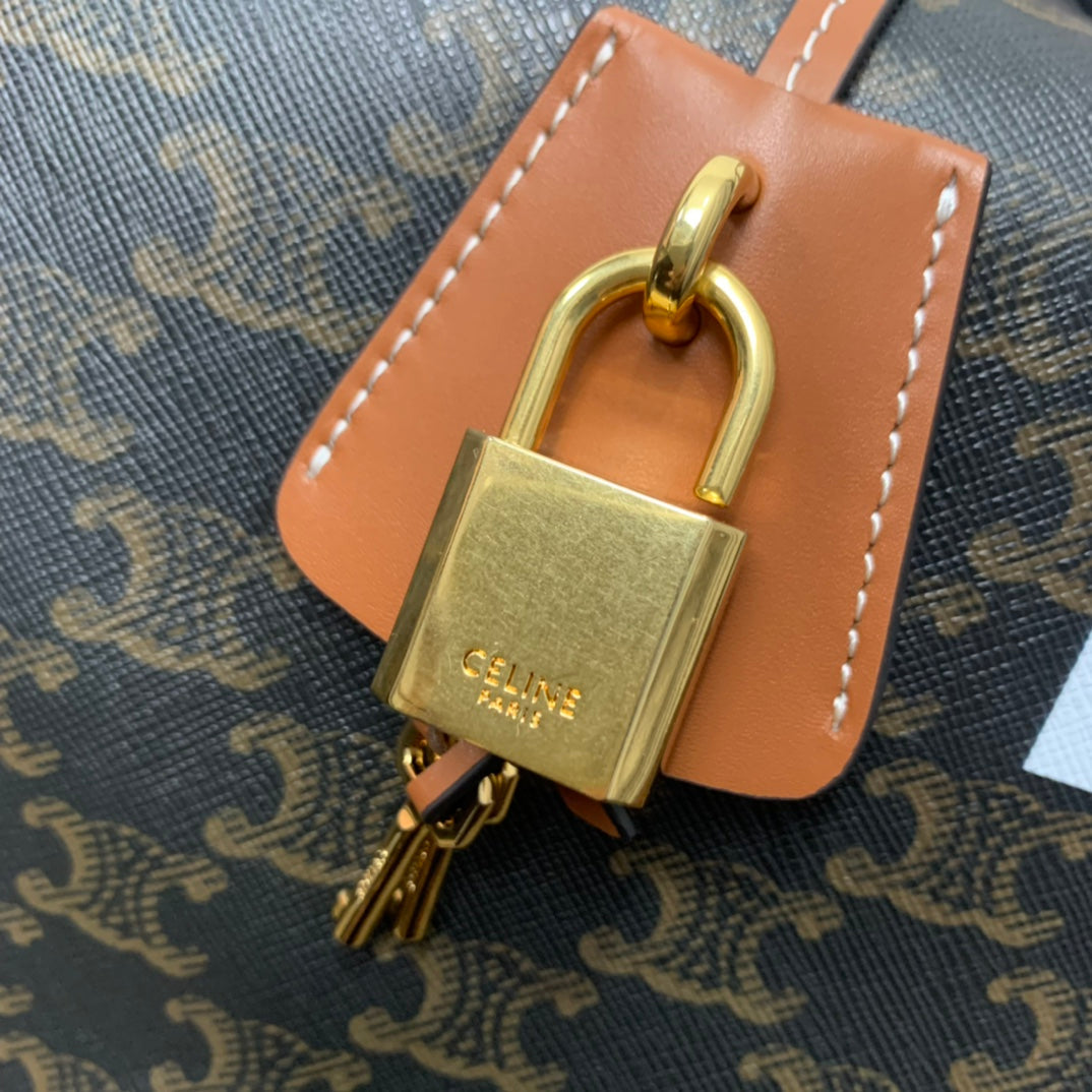 BOLSA DE VIAJE 50 EN LONA TRIOMPHE NEGRA CON ESTAMPADO DE PERRO