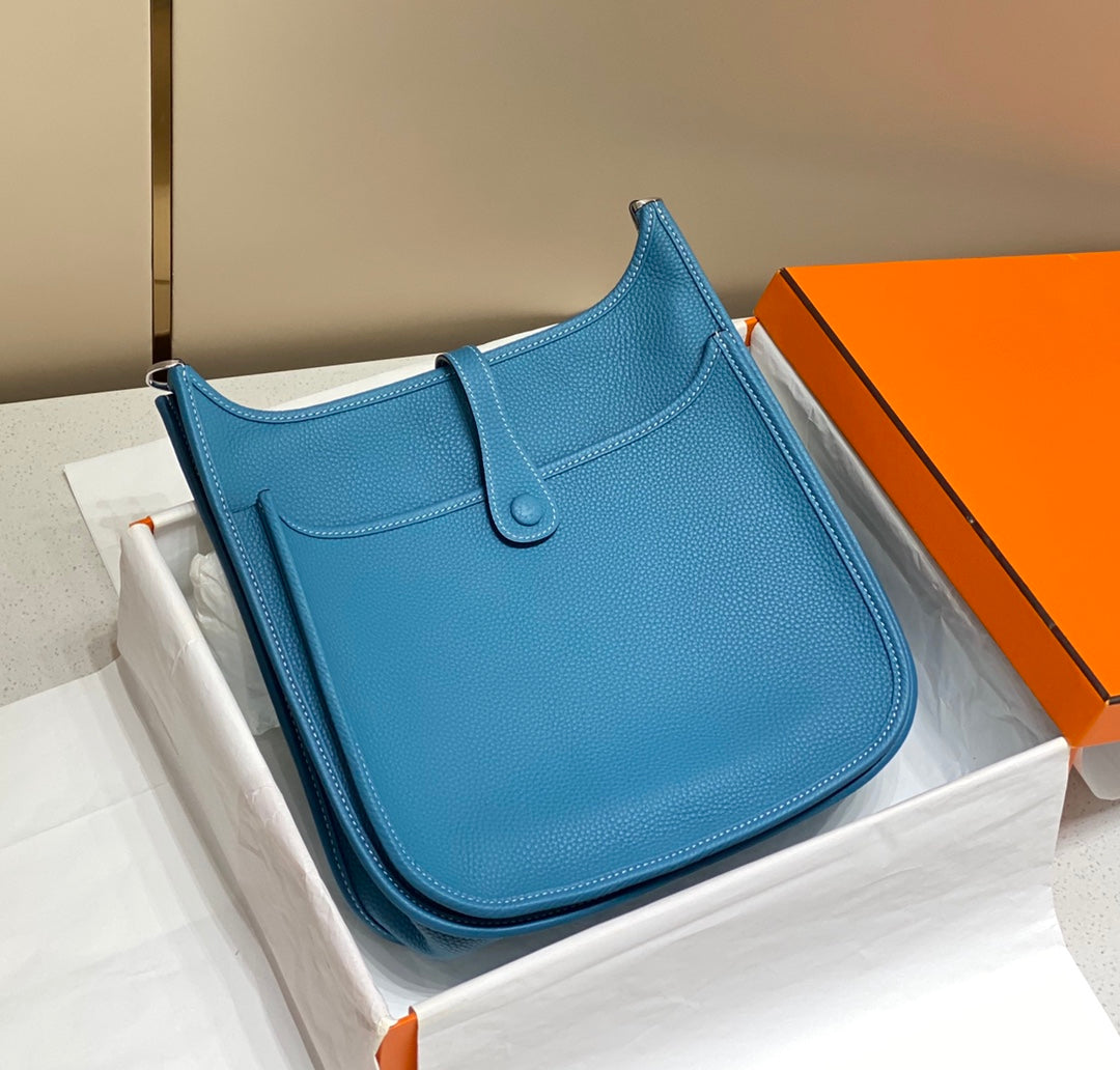 Evelyne 29cm Azul Togo Shw