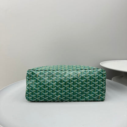 HOBO BOH¨¨ME 34 IN GREEN GOYARDINE CANVAS AND CALFSKIN
