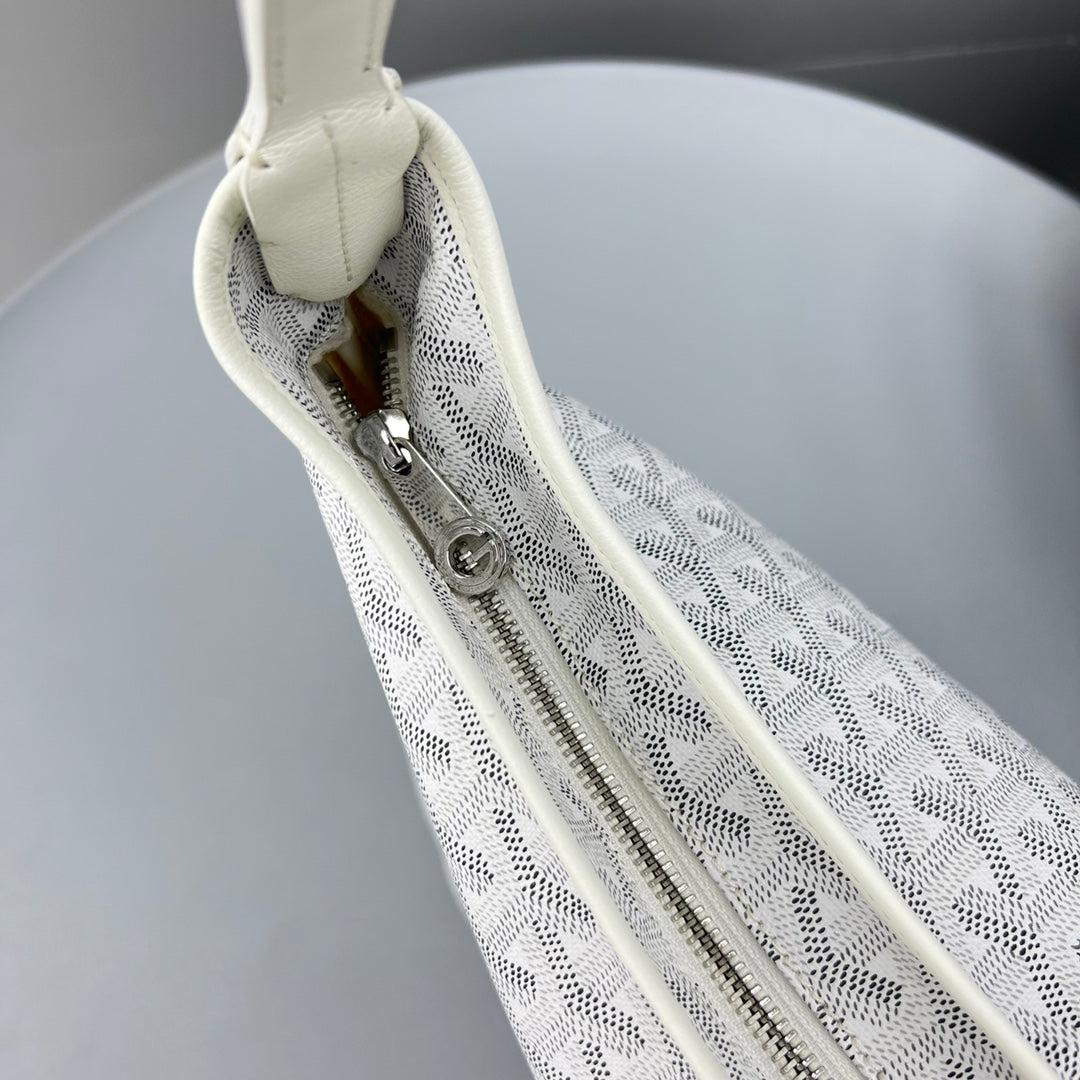 HOBO BOH¨¨ME 34 IN WHITE GOYARDINE CANVAS AND CALFSKIN