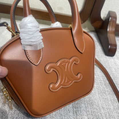 SAC À MAIN TRIOMPHE 20 EN CUIR DE VEAU MARRON BRONZE