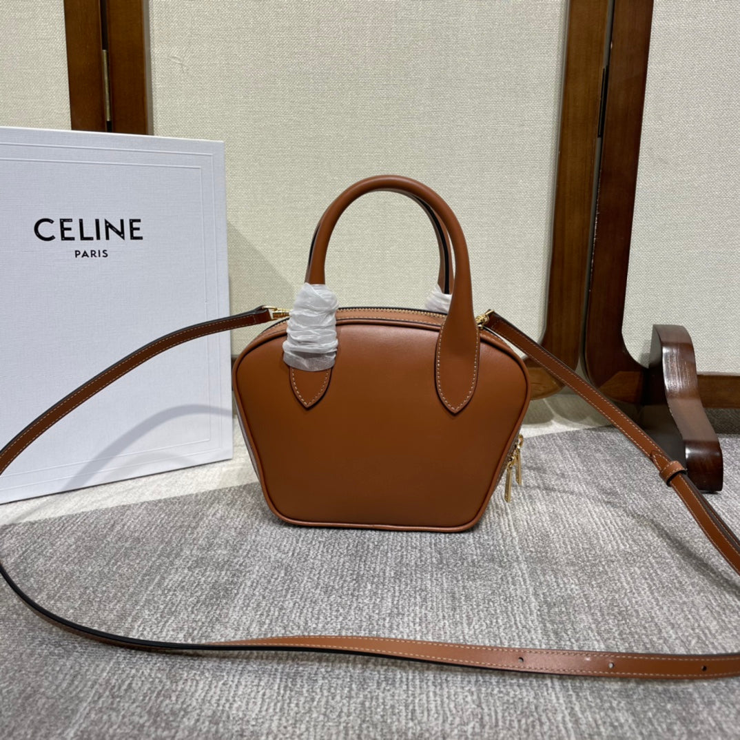 SAC À MAIN TRIOMPHE 20 EN CUIR DE VEAU MARRON BRONZE