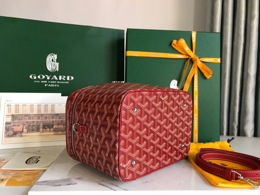 TROUSSE DE VANITY MUSE 20 EN TOILE GOYARDINE ROUGE CLASSIQUE