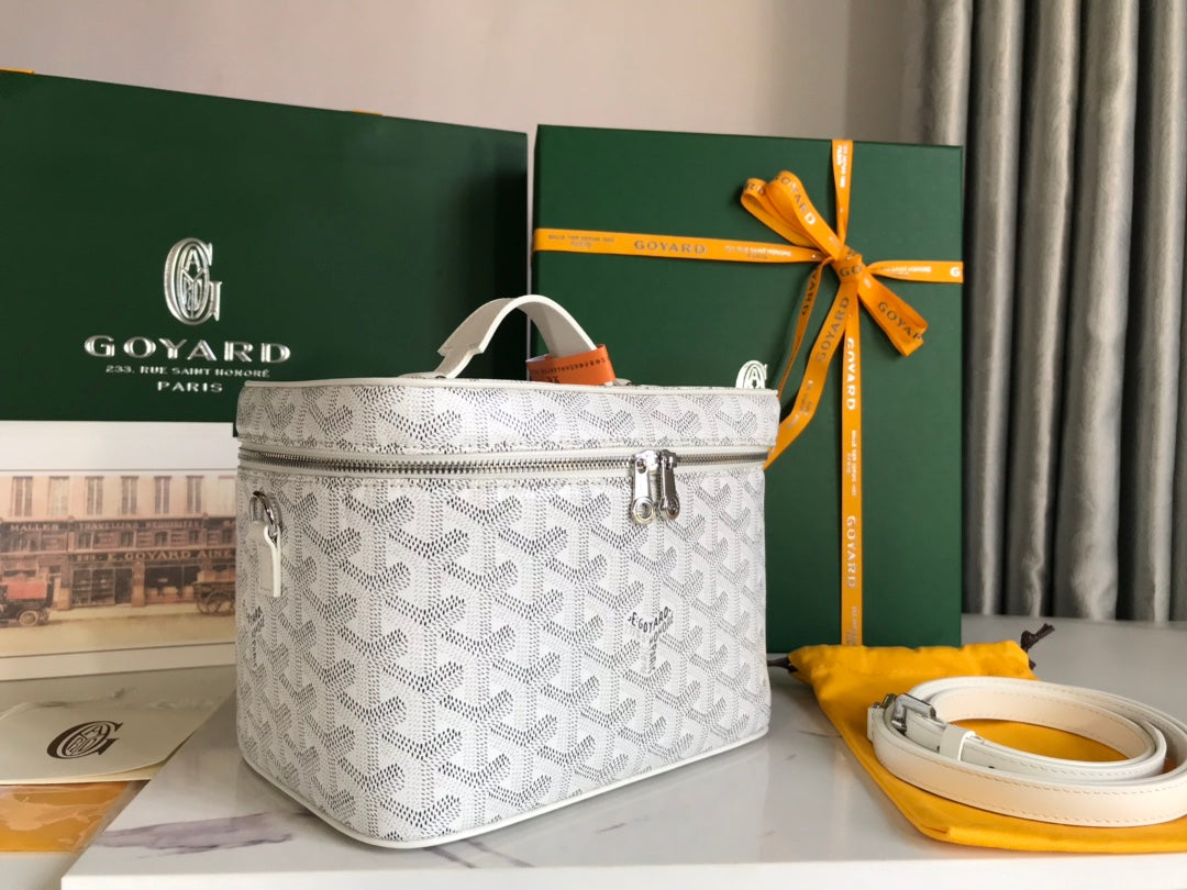 Neceser Muse 20 en lona Goyardine blanca