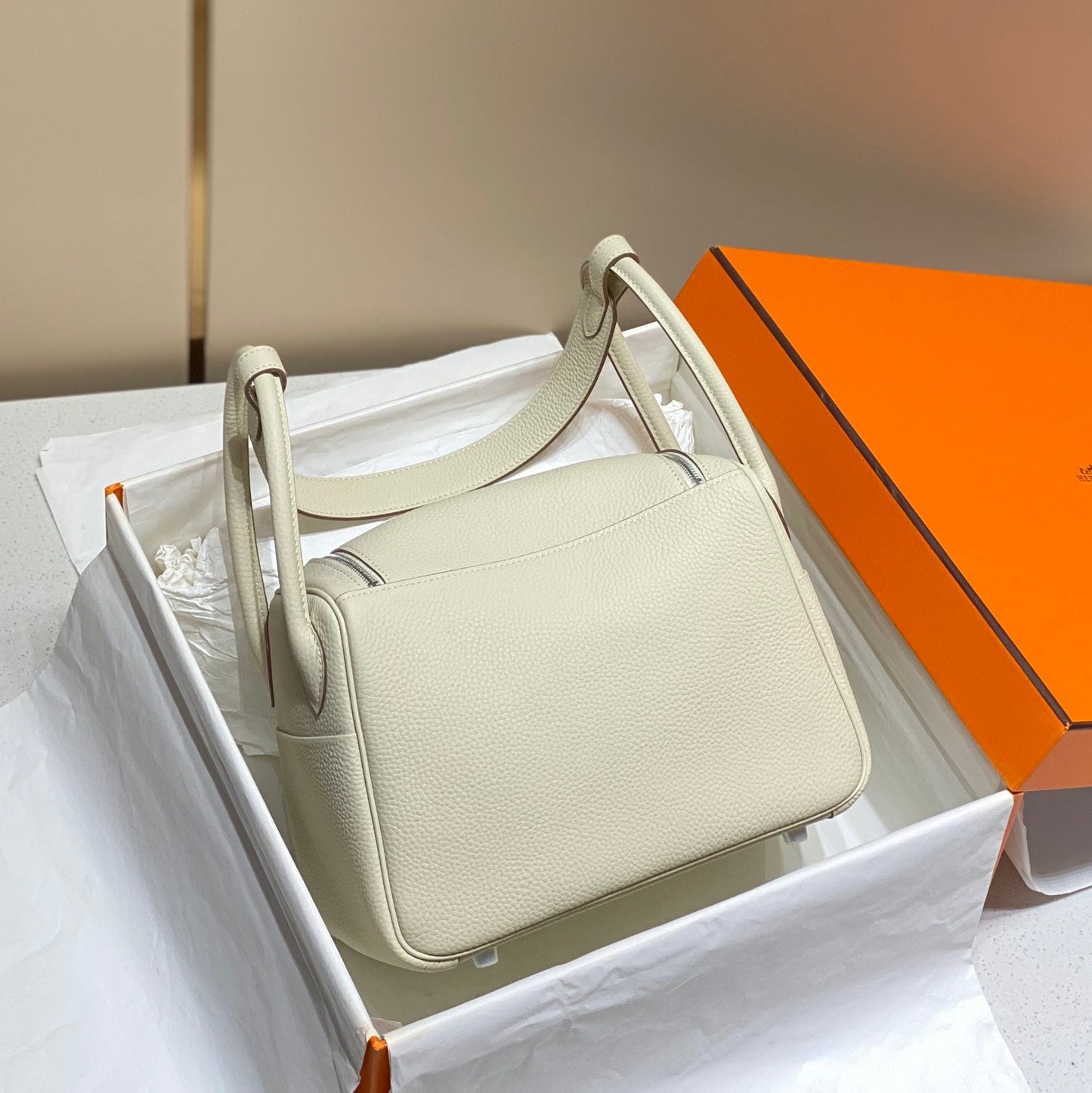 BOLSO HM LINDY 30 PIEL TAURILLON CLEMENCE BLANCA