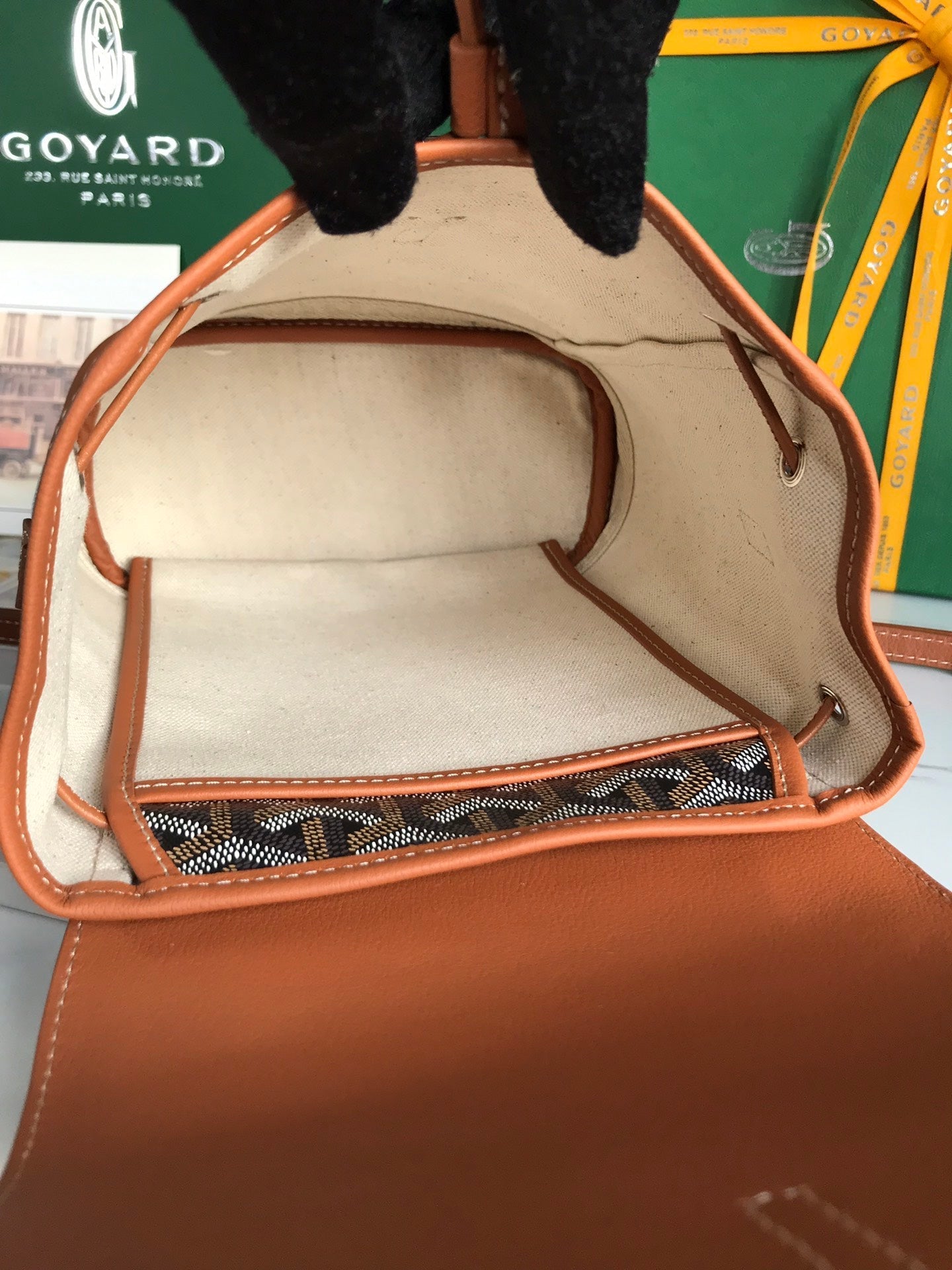MOCHILA ALPIN MINI 21 EN PIEL DE CORDERO COLOR MARRÓN Y LONA GOYARDINE NEGRA