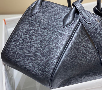 BOLSO HM LINDY 30 PIEL TAURILLON CLEMENCE AZUL MARINO