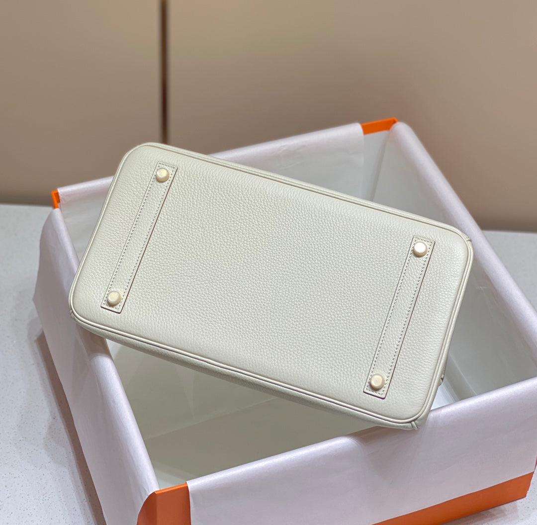 HM BIRKIN 35CM PIEL TOGO BLANCA HERRAJES DORADOS