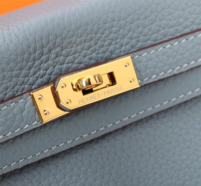 BOLSO HM KELLY 28 GRIS TEMPLADO TOGO HARDWARE DORADO