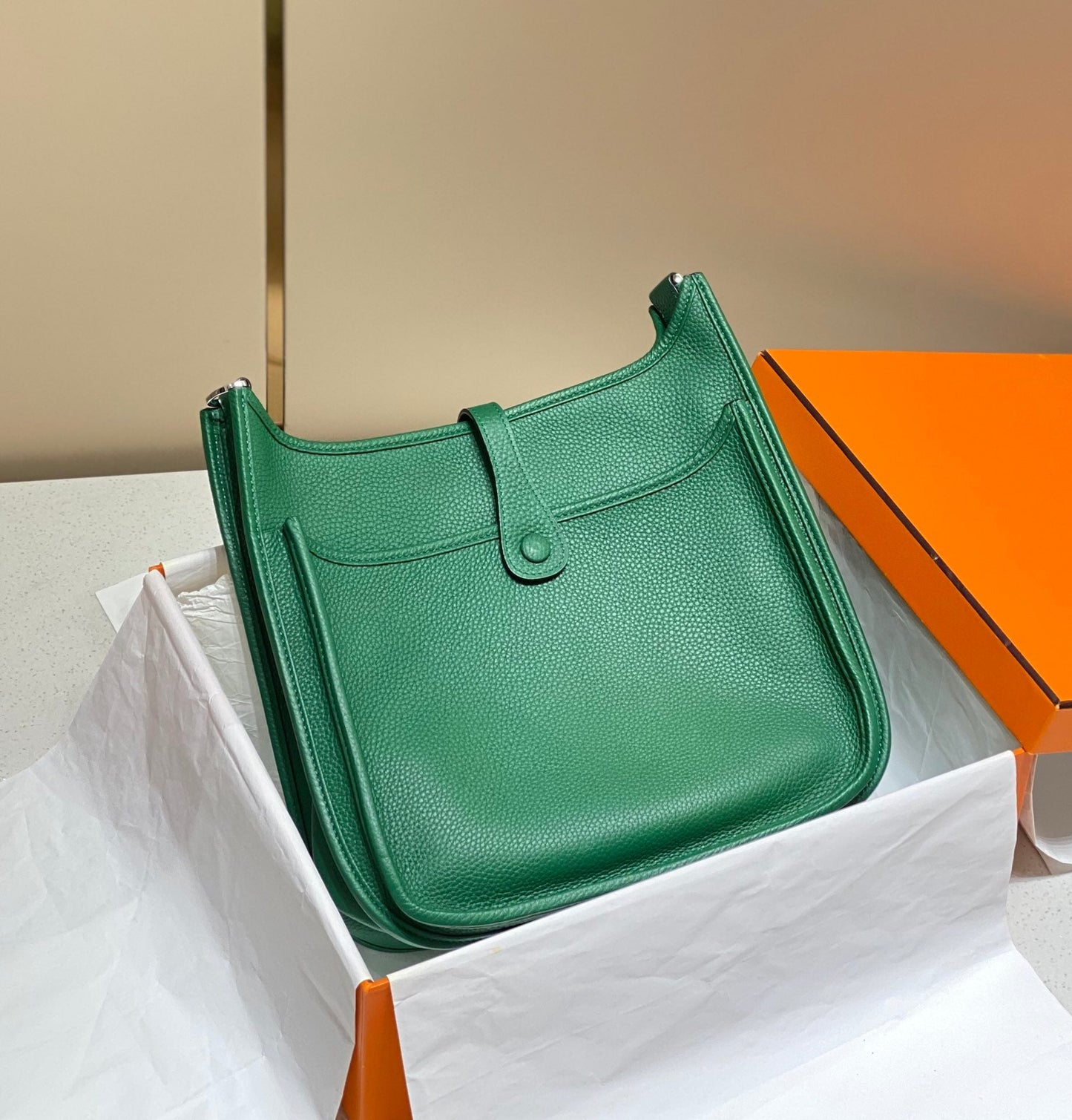 Evelyne 29cm Verde Oscuro Togo Shw