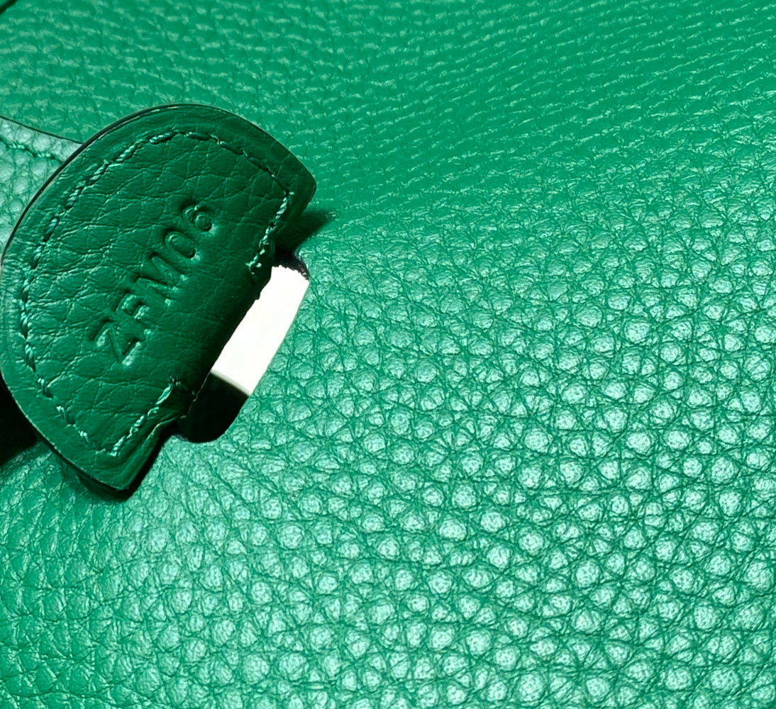 Evelyne 29cm Verde Oscuro Togo Shw