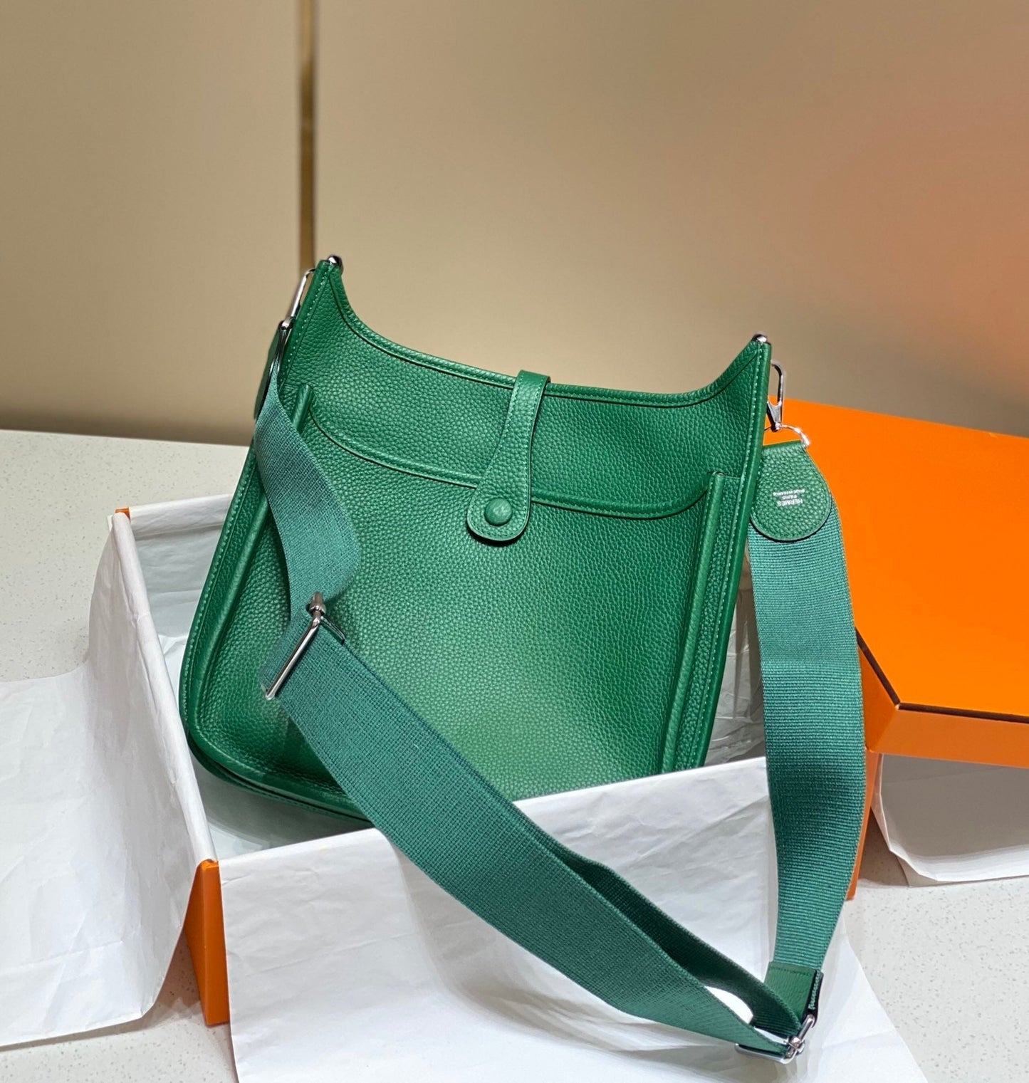 Evelyne 29cm Verde Oscuro Togo Shw