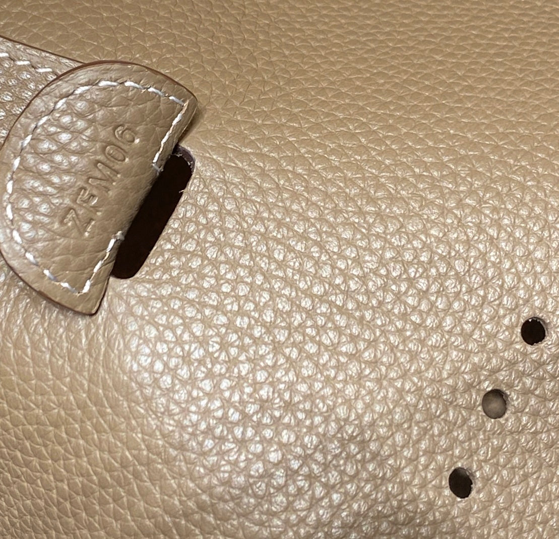 Evelyne 29cm Marrón Togo Shw
