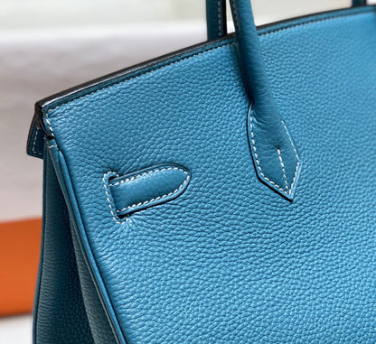 BOLSO HM BIRKIN DE 35 CM CON HERRAMIENTAS EN ORO CERULEAN TOGO