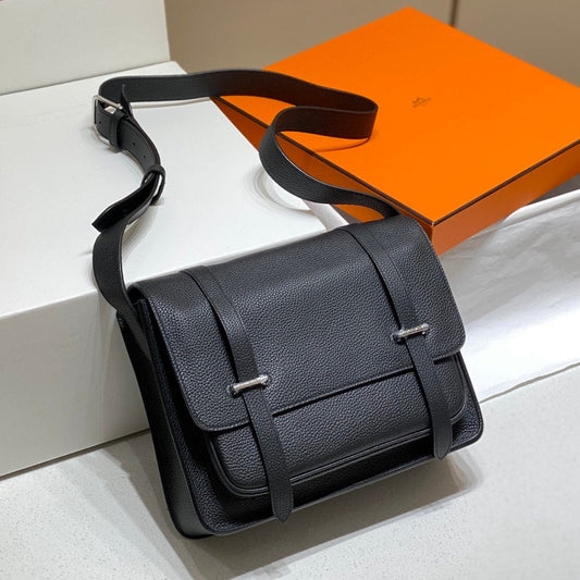 HM STEVEN 30 CUERO TOGO NEGRO