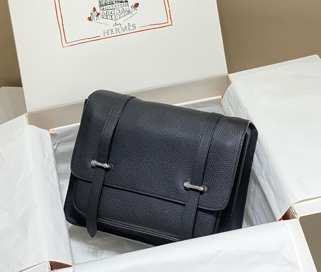 HM STEVEN 30 CUERO TOGO NEGRO