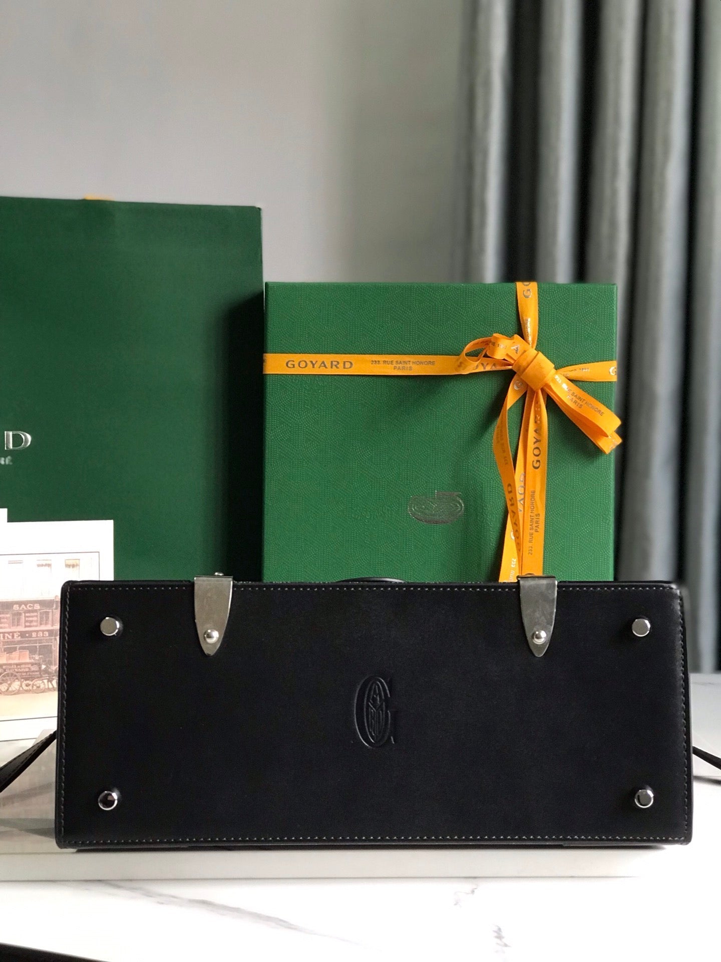 SA?GON PM BAG 28 IN BLACK GOYARDINE CANVAS AND CALFSKIN