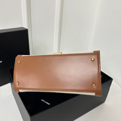 Bolso de mano SL Cassandra de dos vías con asa superior, lona beige y piel marrón