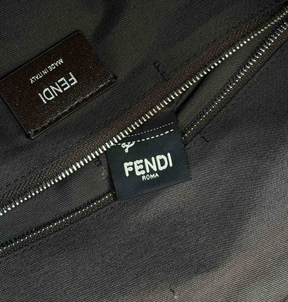 MOCHILA FENDI STRIKE 41 MEDIUM FF DE TELA JACQUARD MARRÓN MOCA