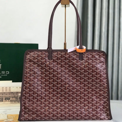 BOLSO HARDY PM 40 EN LONA GOYARDINE MARRÓN Y ADORNO DE CUERO TAURILLON
