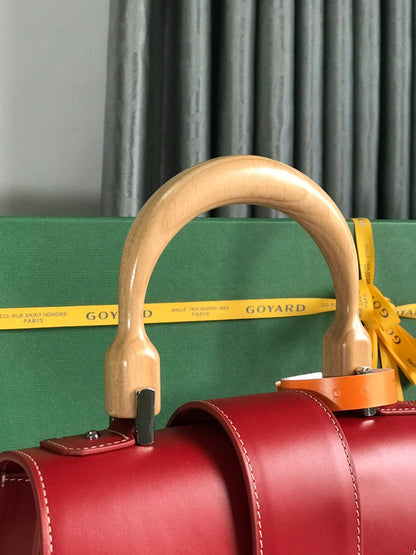 SA?GON PM BAG 28 IN PERSIAN RED GOYARDINE CANVAS AND CALFSKIN