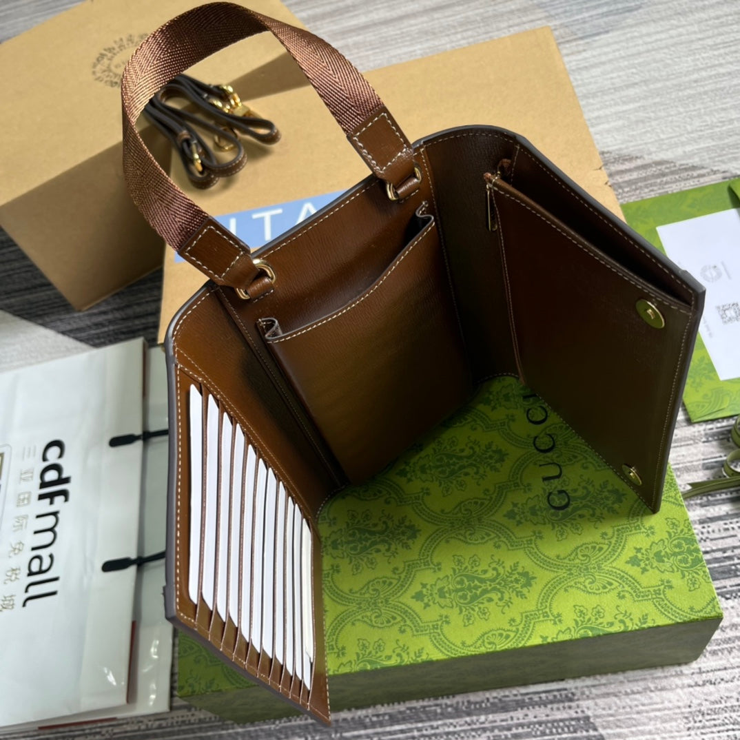 Pochette GG 20 à fermoir en toile beige et cuir de veau marron