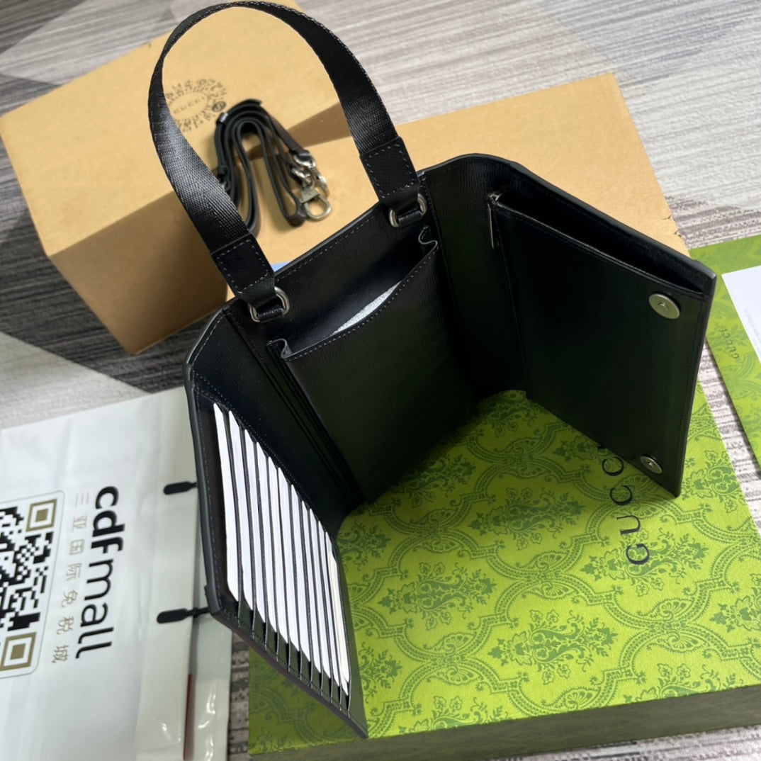 CLUTCH GG CLASP 20 EN LONA NEGRA Y PIEL DE BECERRO