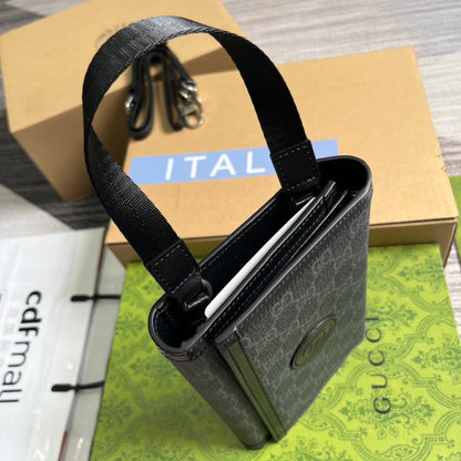 CLUTCH GG CLASP 20 EN LONA NEGRA Y PIEL DE BECERRO