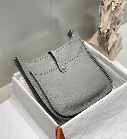 Evelyne 29cm Gris Togo Shw