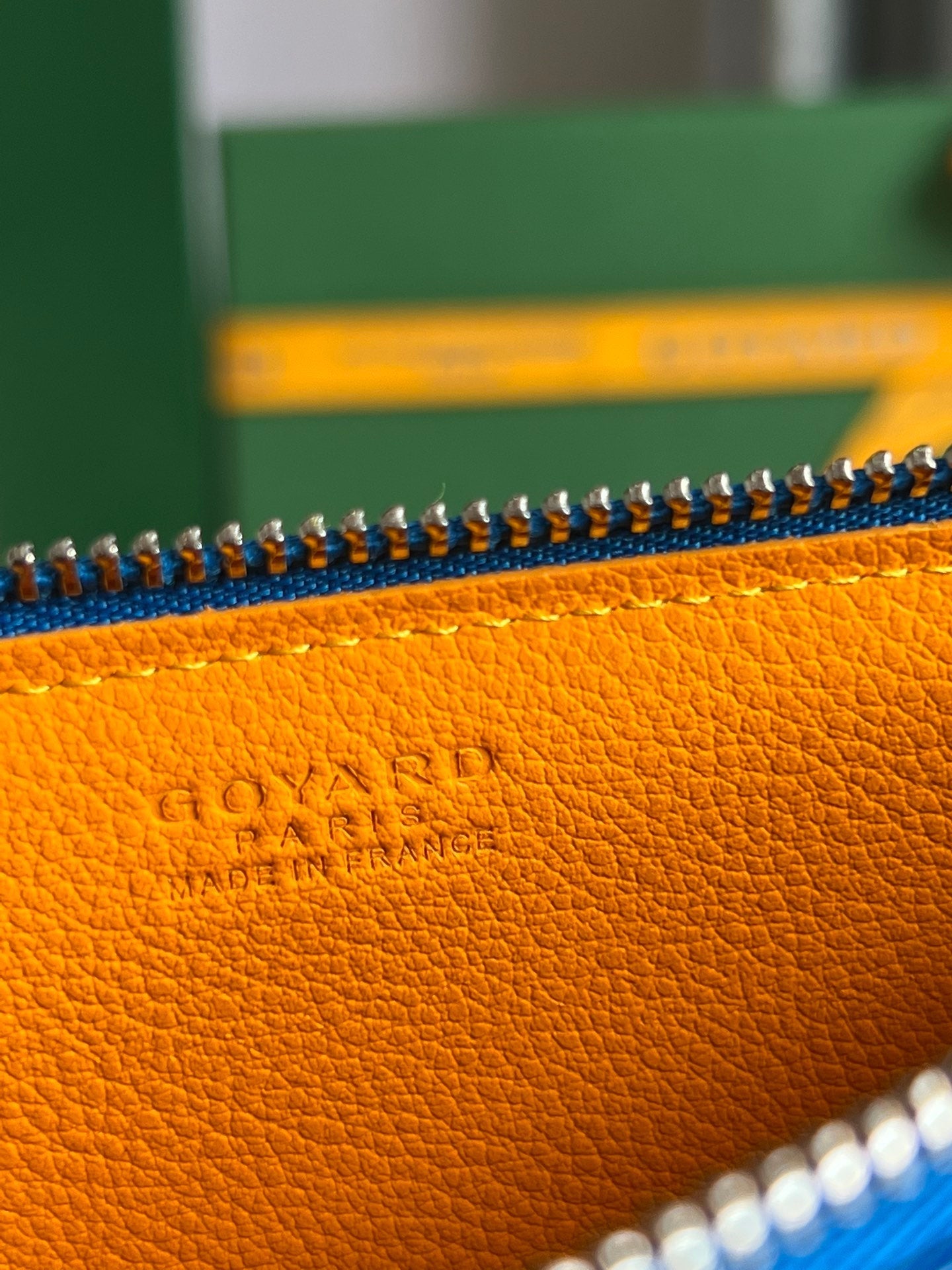INSERTAR LOUISE 21 EN LONA GOYARDINE AZUL TORY