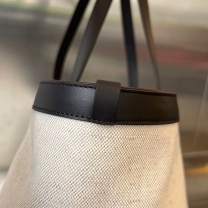 FLIP FLAP 38 EN LONA BLANCA Y PIEL DE CABRITO NEGRA