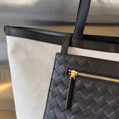 FLIP FLAP 38 EN LONA BLANCA Y PIEL DE CABRITO NEGRA