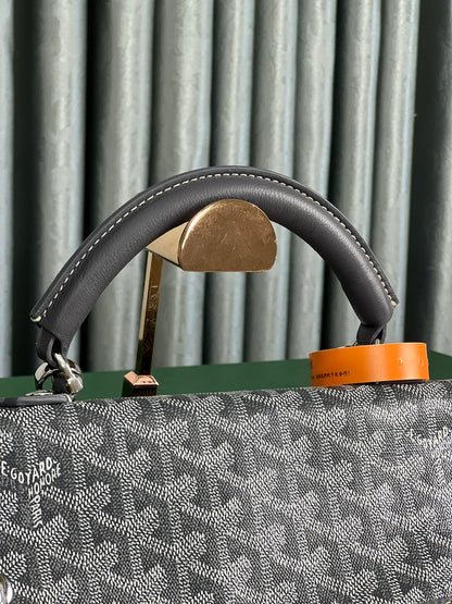 SAINT L¨¦GER BACKPACK 35 IN BLACK GOYARDINE CANVAS AND CALFSKIN WITH CARTOON PATCH