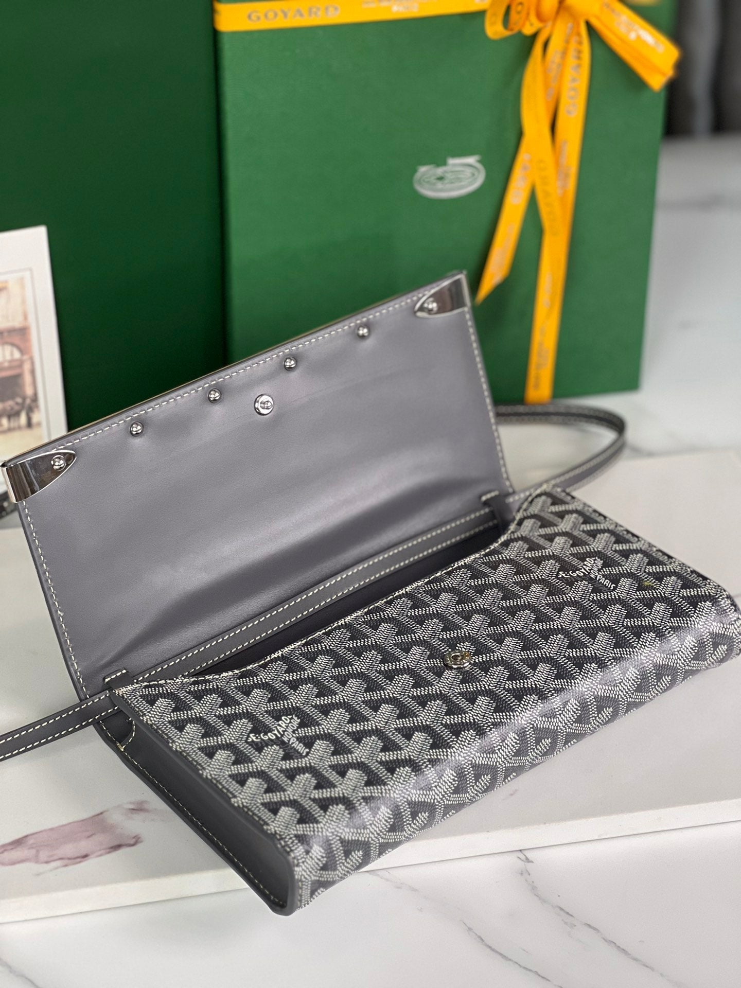 POCHETTE MONTE-CARLO PM 25 EN TOILE GOYARDINE GRIS