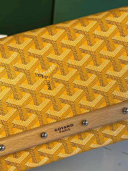 MONTE-CARLO PM CLUTCH 25 IN YELLOW GOYARDINE CANVAS