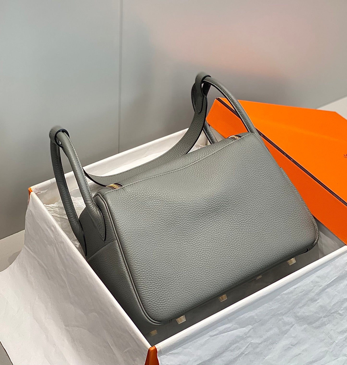 BOLSO HM LINDY 30 PIEL TAURILLON CLEMENCE GRIS