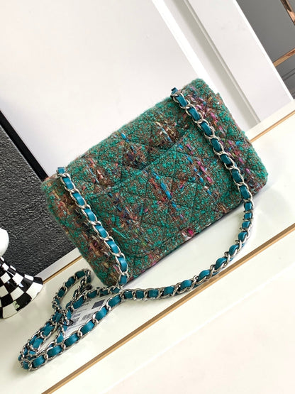 SAC CLASSIQUE CC MEDIUM 20 EN TWEED DE LAINE GREEN FOREST
