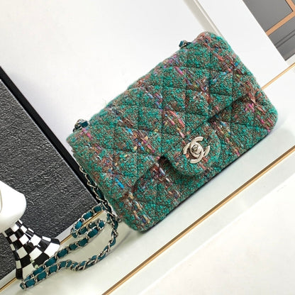 SAC CLASSIQUE CC MEDIUM 20 EN TWEED DE LAINE GREEN FOREST