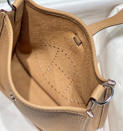 Mini Evelyne 18cm Marrón Togo Shw