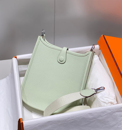 Mini Evelyne 18cm Verde Claro Togo Shw