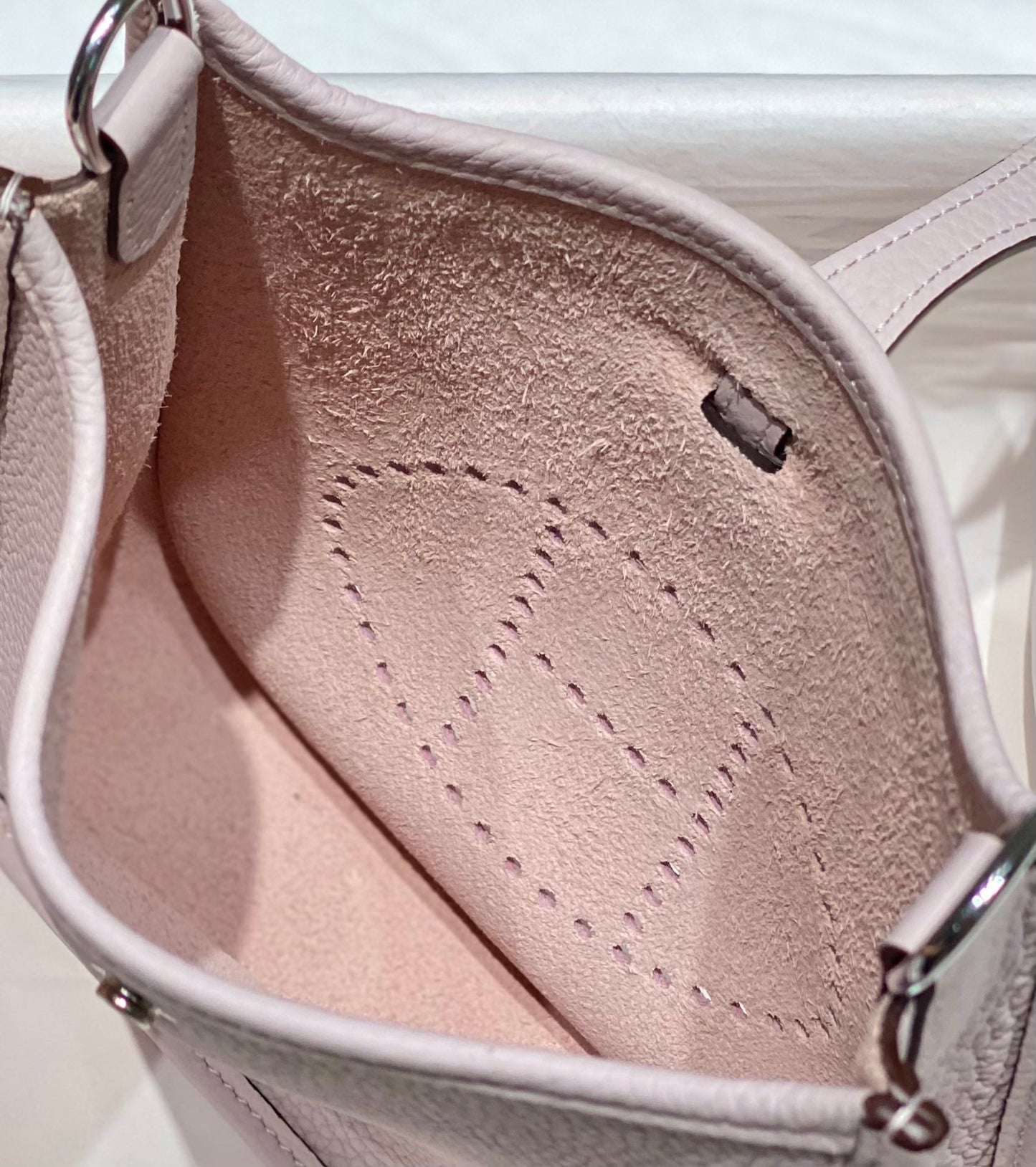 Mini Evelyne 18cm Rosa Claro Togo Shw