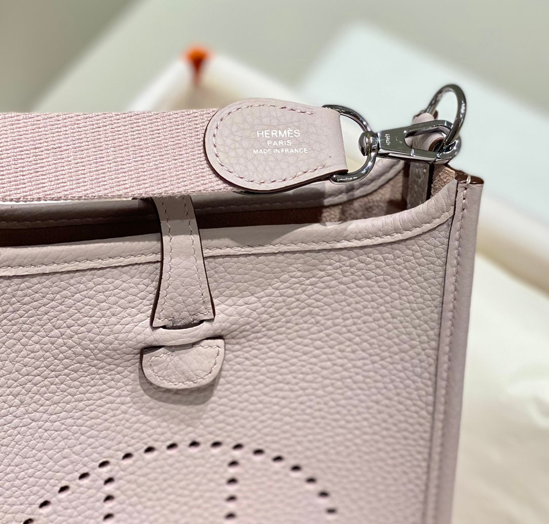 Mini Evelyne 18cm Rosa Claro Togo Shw