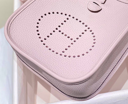 Mini Evelyne 18cm Rosa Claro Togo Shw