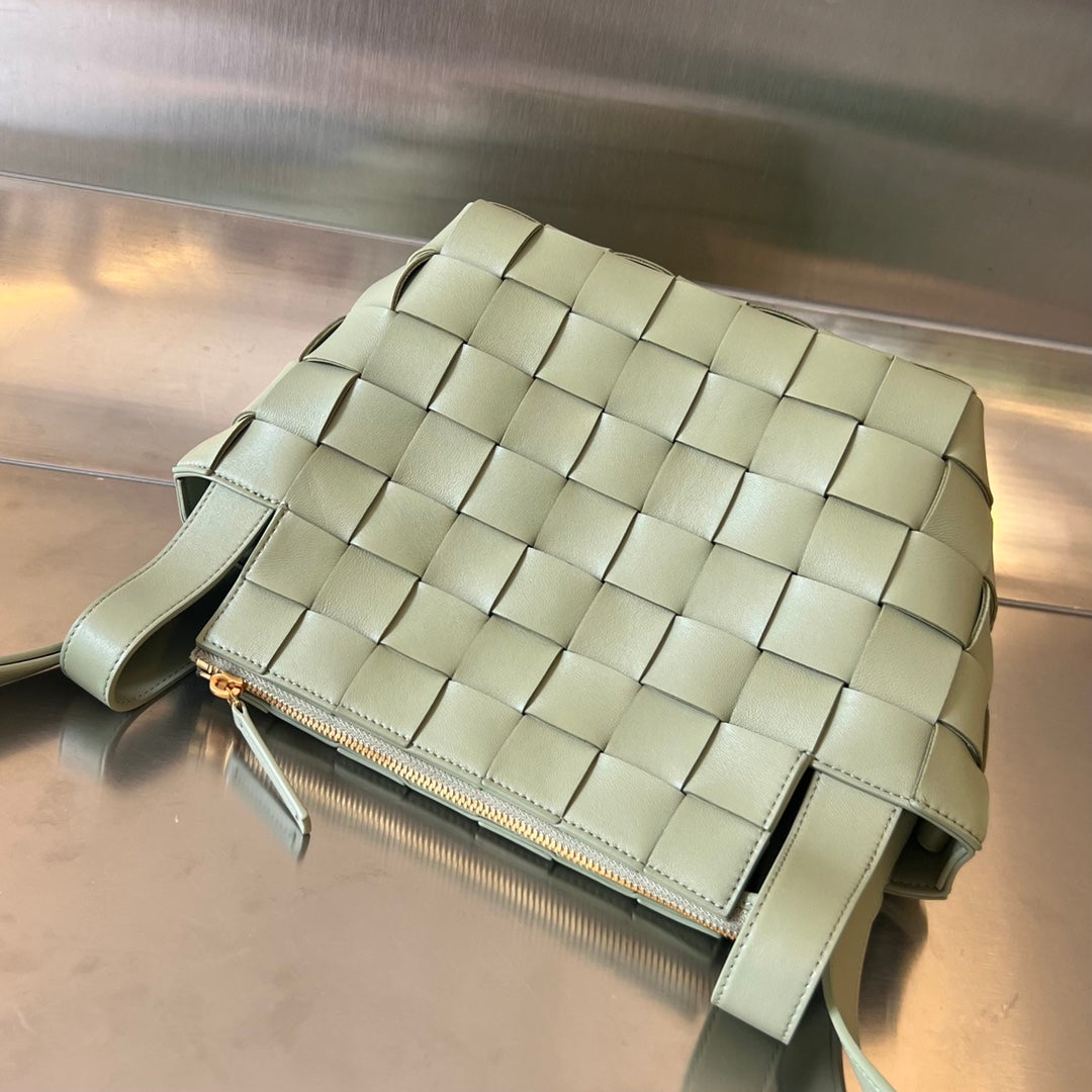 CASETE PEQUEÑO DE 22 EN PIEL DE CORDERO BEIGE EICRU