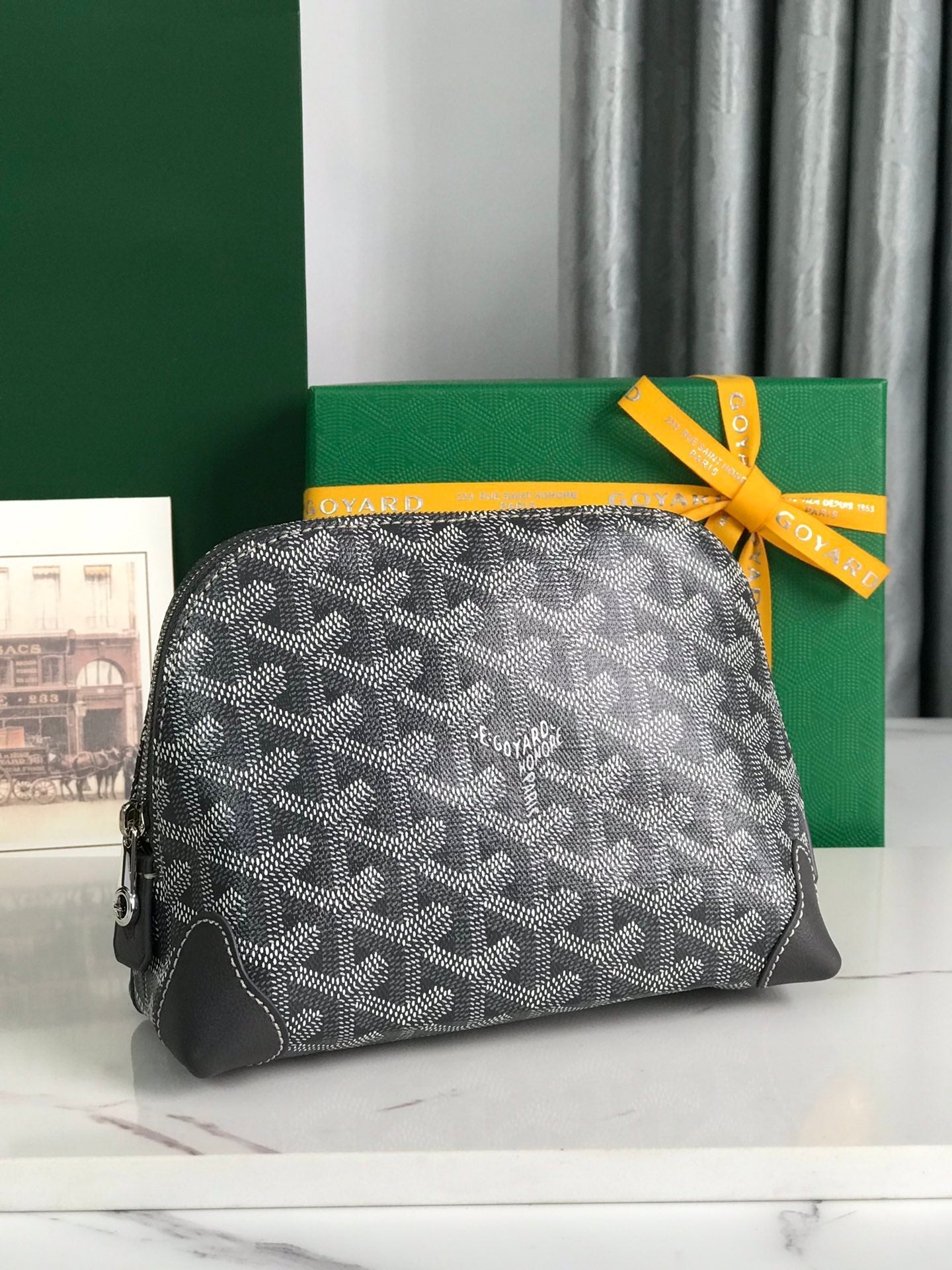 BOLSA DE COSMÉTICOS VEND?ME 17 EN LONA GOYARDINE GRIS NEGRA Y RIBETE DE PIEL DE BECERRO