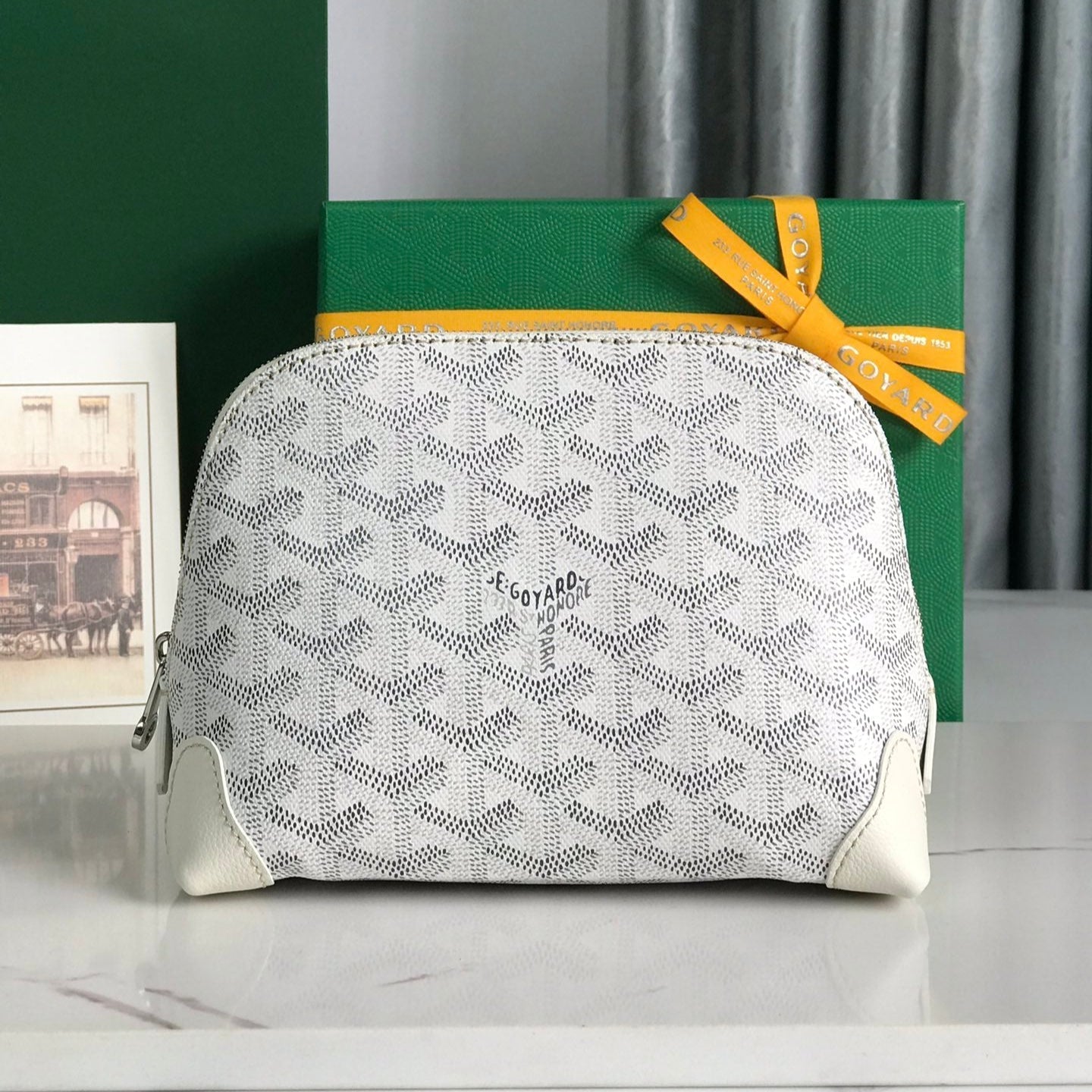 BOLSA DE COSMÉTICOS VEND?ME 17 EN LONA GOYARDINE BLANCA Y RIBETE DE PIEL DE BECERRO