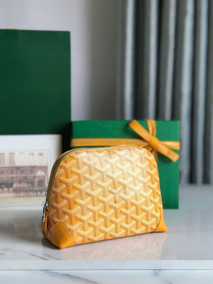 BOLSA DE COSMÉTICOS VEND?ME 17 EN LONA GOYARDINE AMARILLA Y RIBETE DE PIEL DE BECERRO