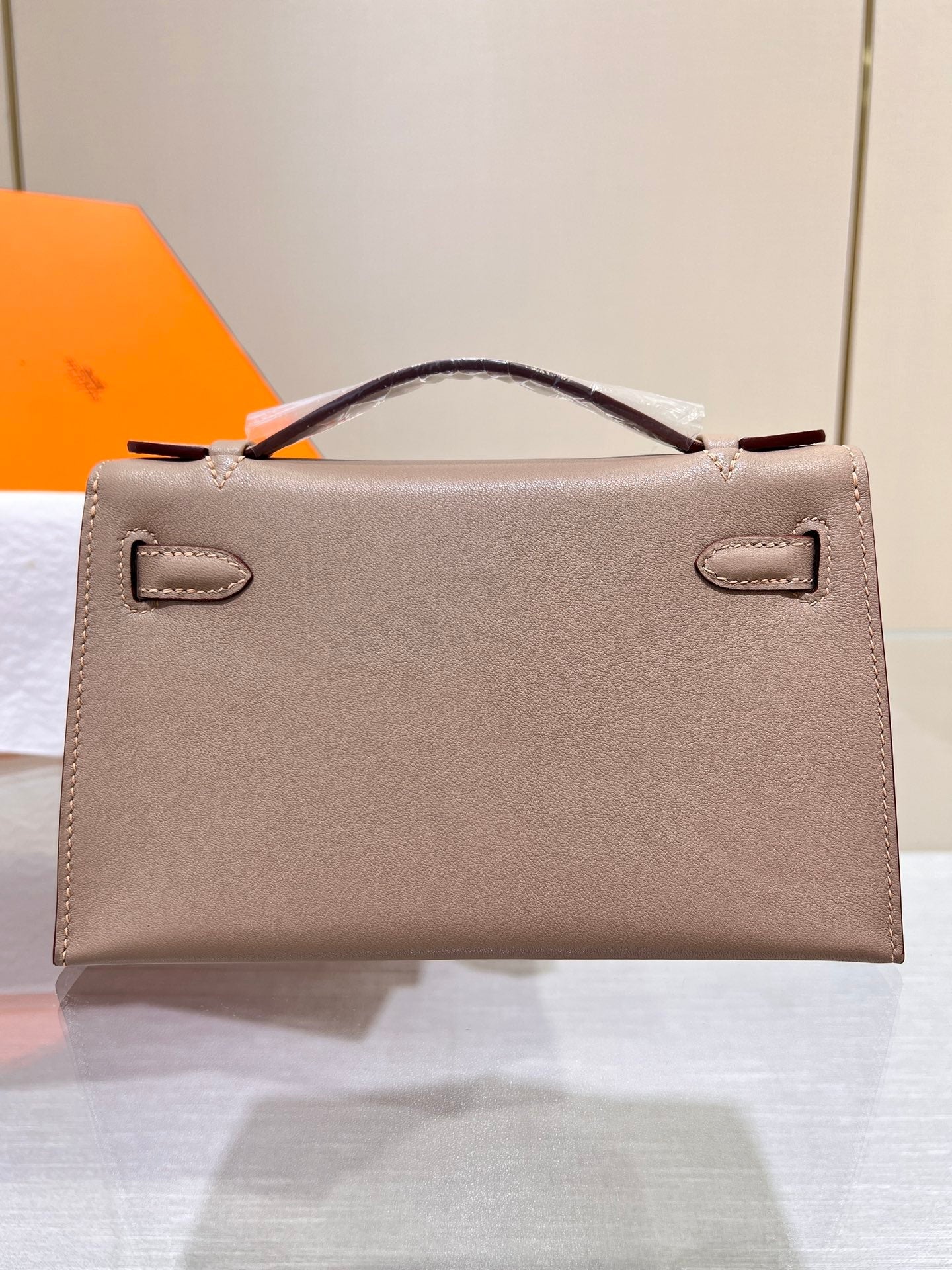 BOLSO DE BOLSILLO HM KELLY 22 CM GRIS ASFALTO SWIFT PLATA HARDWARE